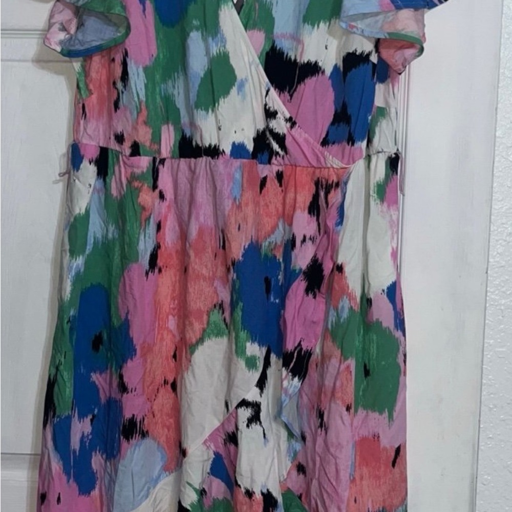 Ava & Viv Pink and Blue Abstract Print Top - Picture 7 of 7